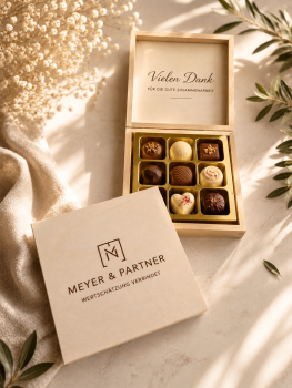 Preview: 9 Pralinen Werbegeschenk Firmengeschenk